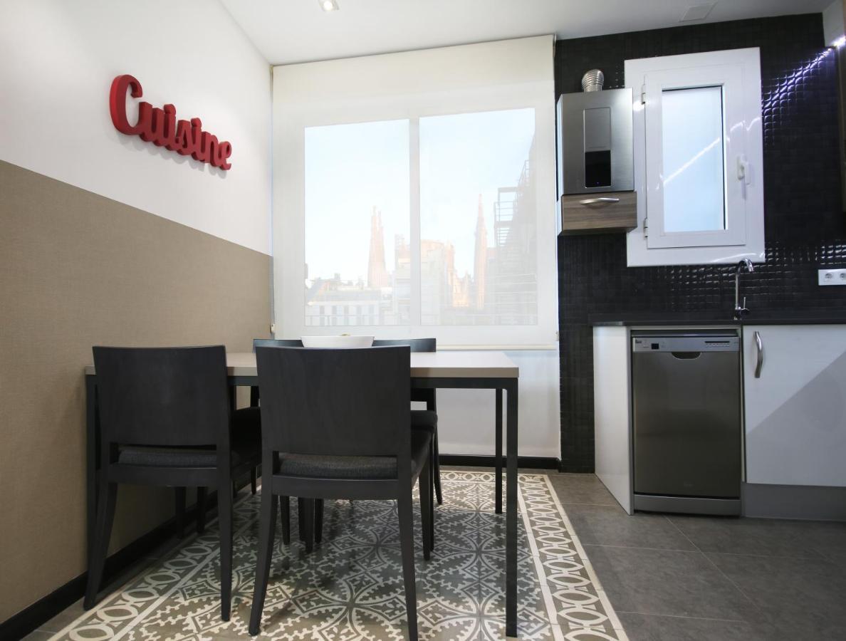 Suite Place Barcelona Corsega Εξωτερικό φωτογραφία