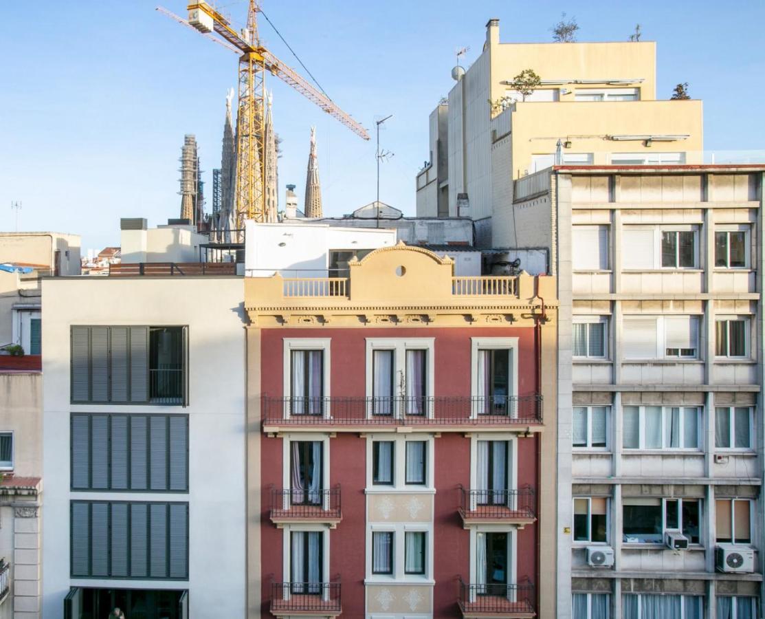 Suite Place Barcelona Corsega Εξωτερικό φωτογραφία